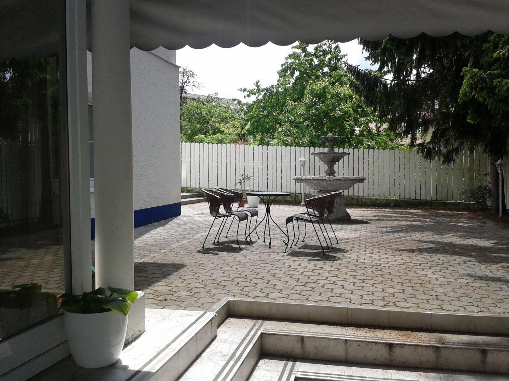 Hotel Vila Bojana Bled Extérieur photo